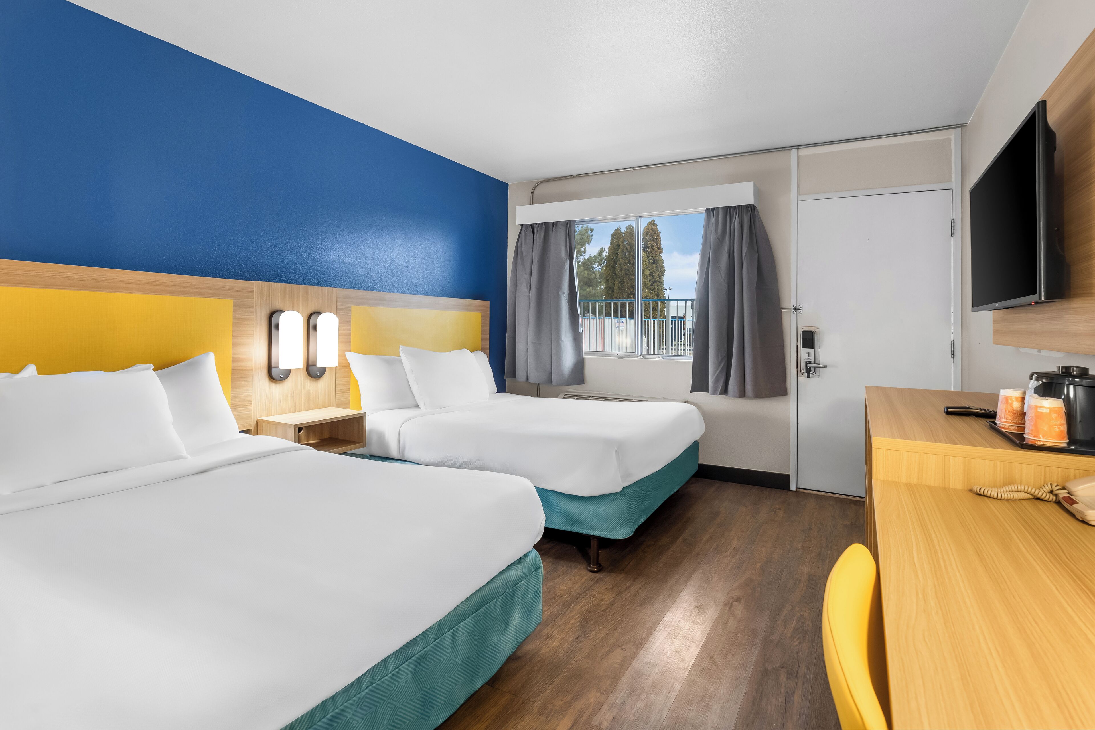 Standard Room, 2 Double Beds, Non Smoking | Desk, laptop workspace, free WiFi, bed sheets