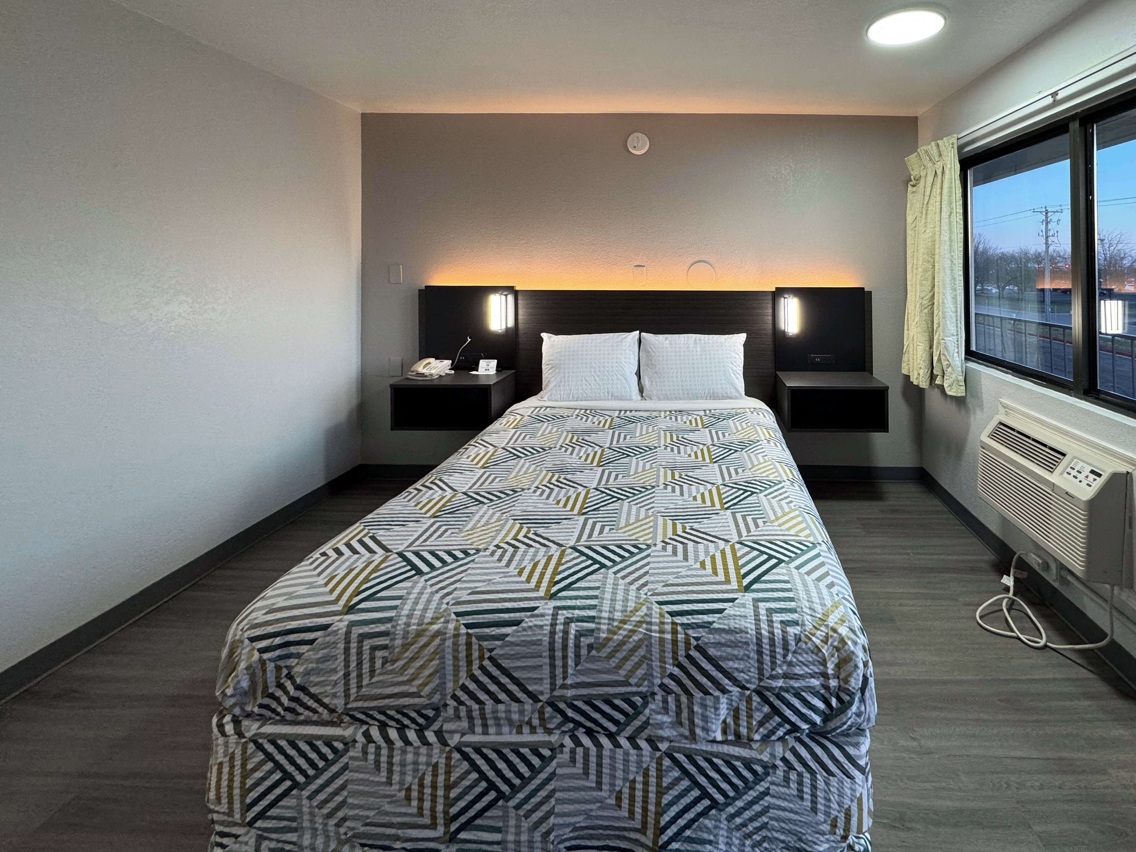 Minibar, Wi-Fi gratuit, draps fournis