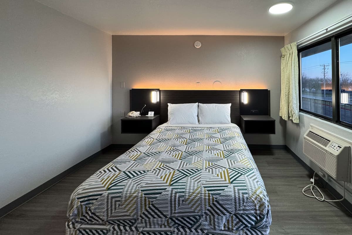 Minibar, Wi-Fi gratuit, draps fournis