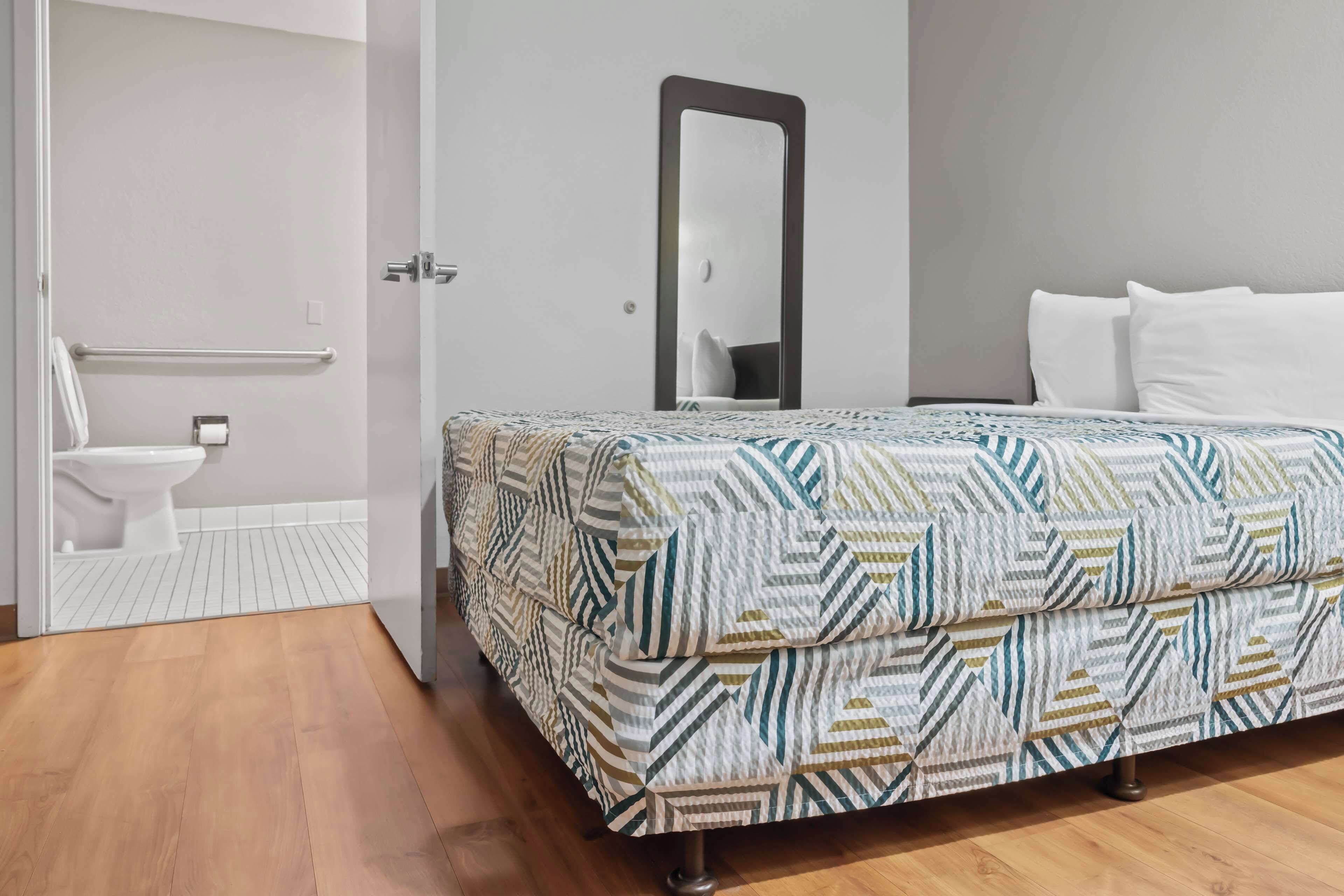 Draps fournis, accès pour personnes à mobilité réduite