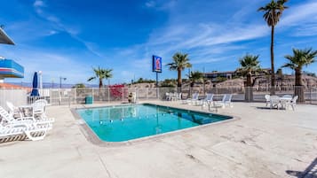 Alberca al aire libre