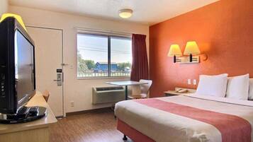 Desk, free WiFi, bed sheets