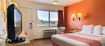 Motel 6 San Angelo, TX
