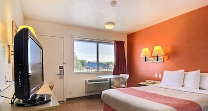 Motel 6 San Angelo, TX