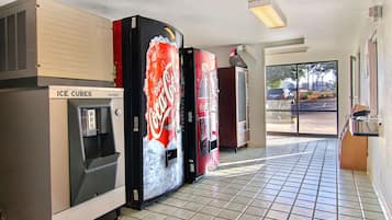 Vending machine