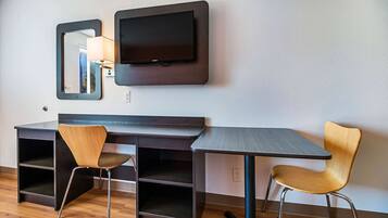 Free WiFi, bed sheets