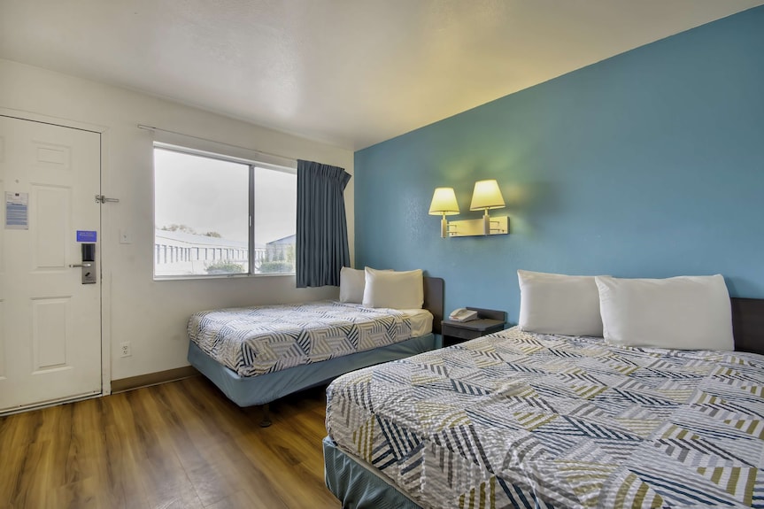 Motel 6 Farmington, NM, Farmington: Hotel Reviews, Rooms & Prices