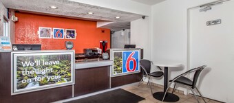 Motel 6 Vacaville, CA
