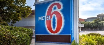 Motel 6 Vacaville, CA
