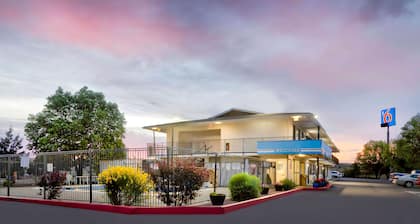 Motel 6 Gallup, NM