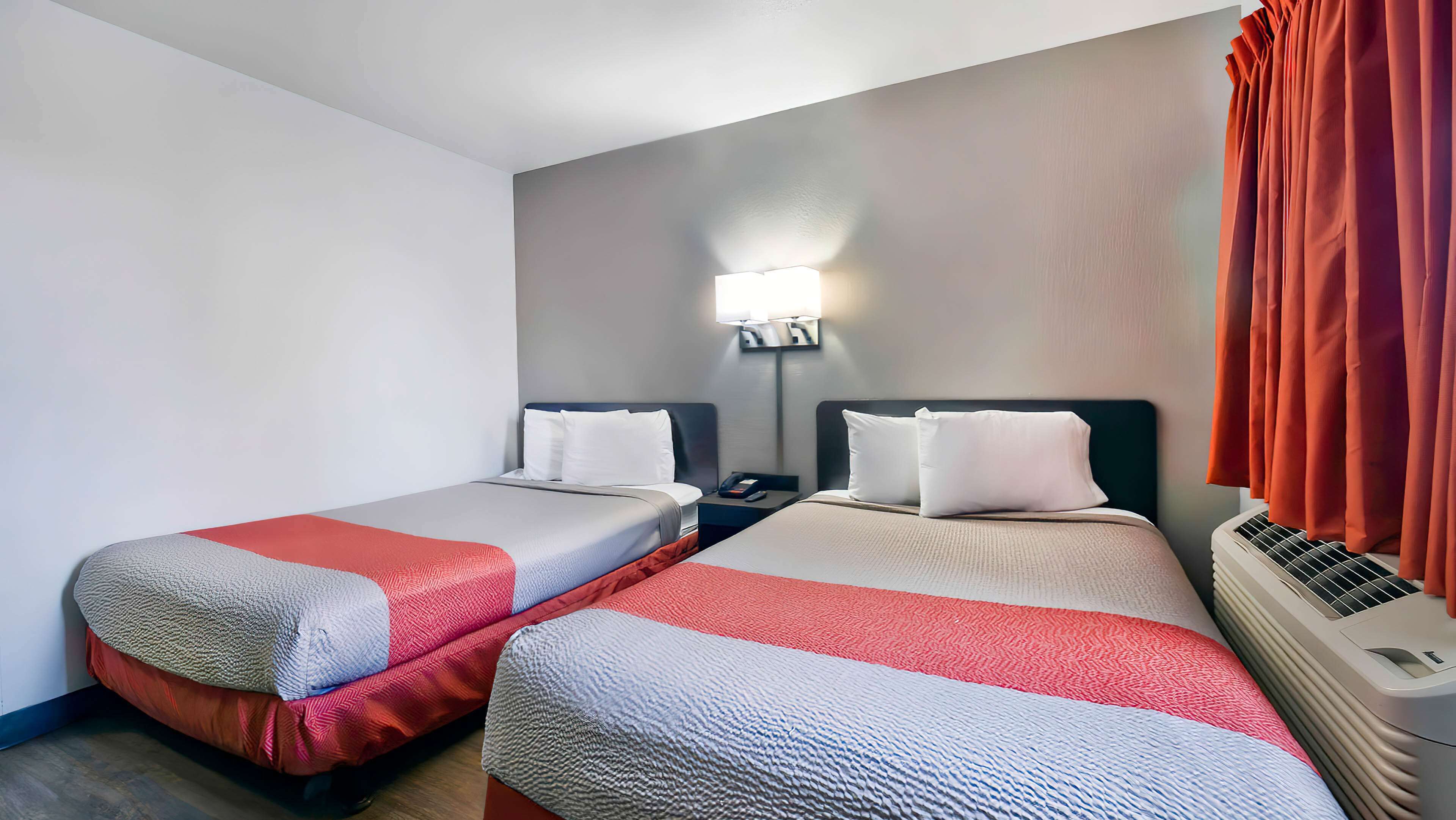 Wi-fi (inkludert) og sengetøy