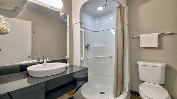 Shower, towels