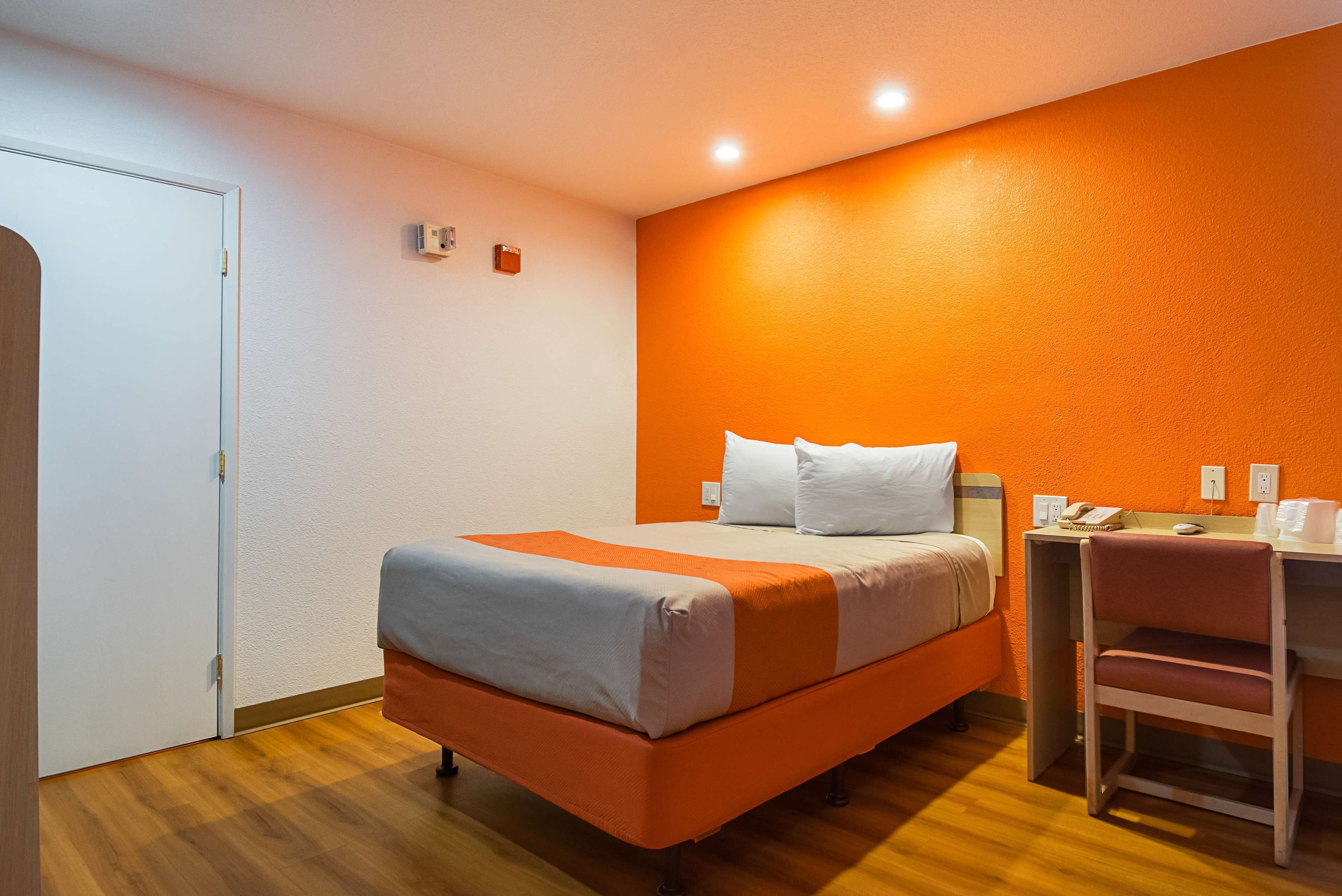 Wi-fi (inkludert) og sengetøy