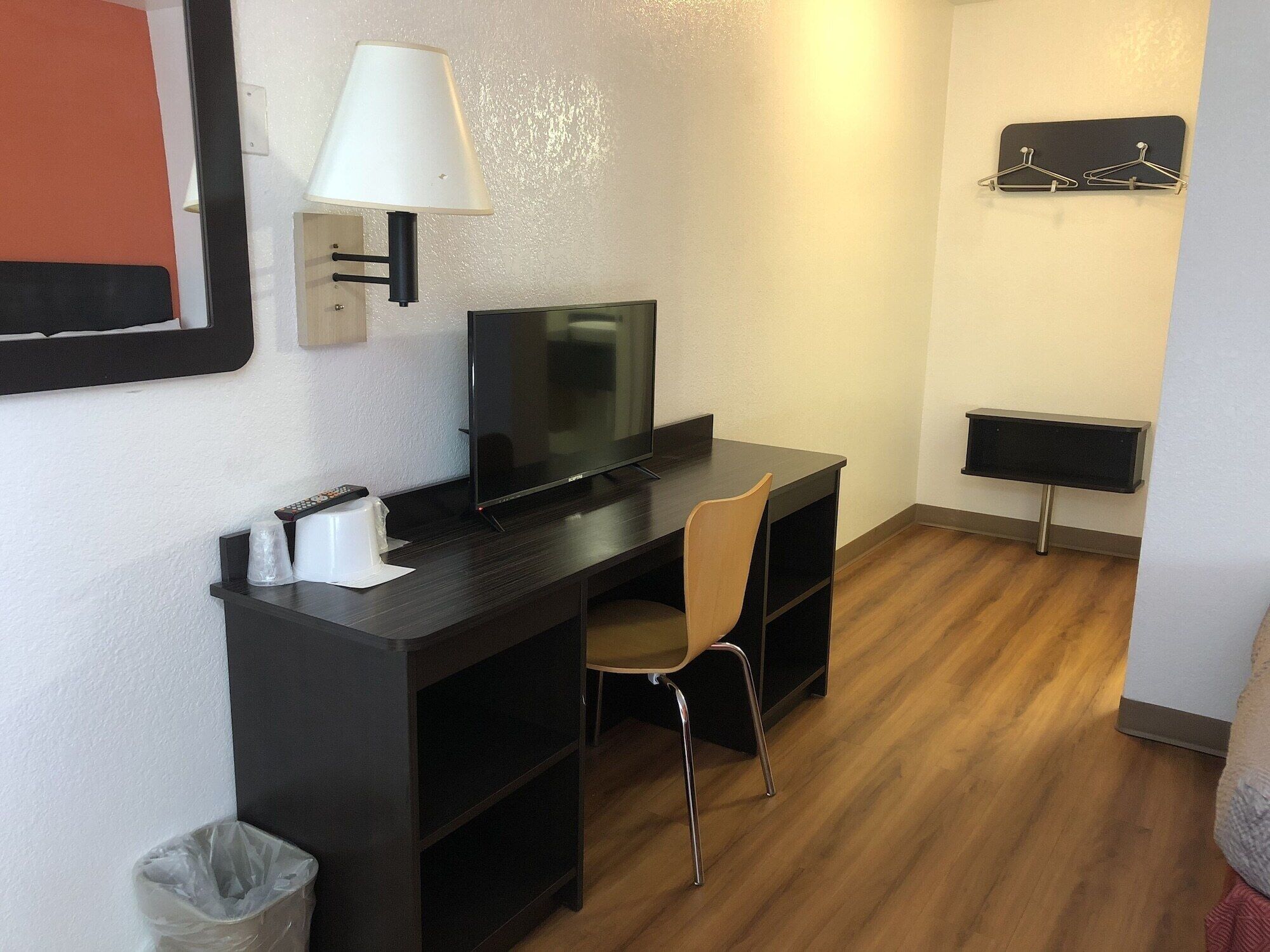 Cunas gratuitas, wifi gratis y ropa de cama 