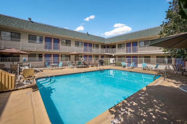 Seasonal outdoor pool