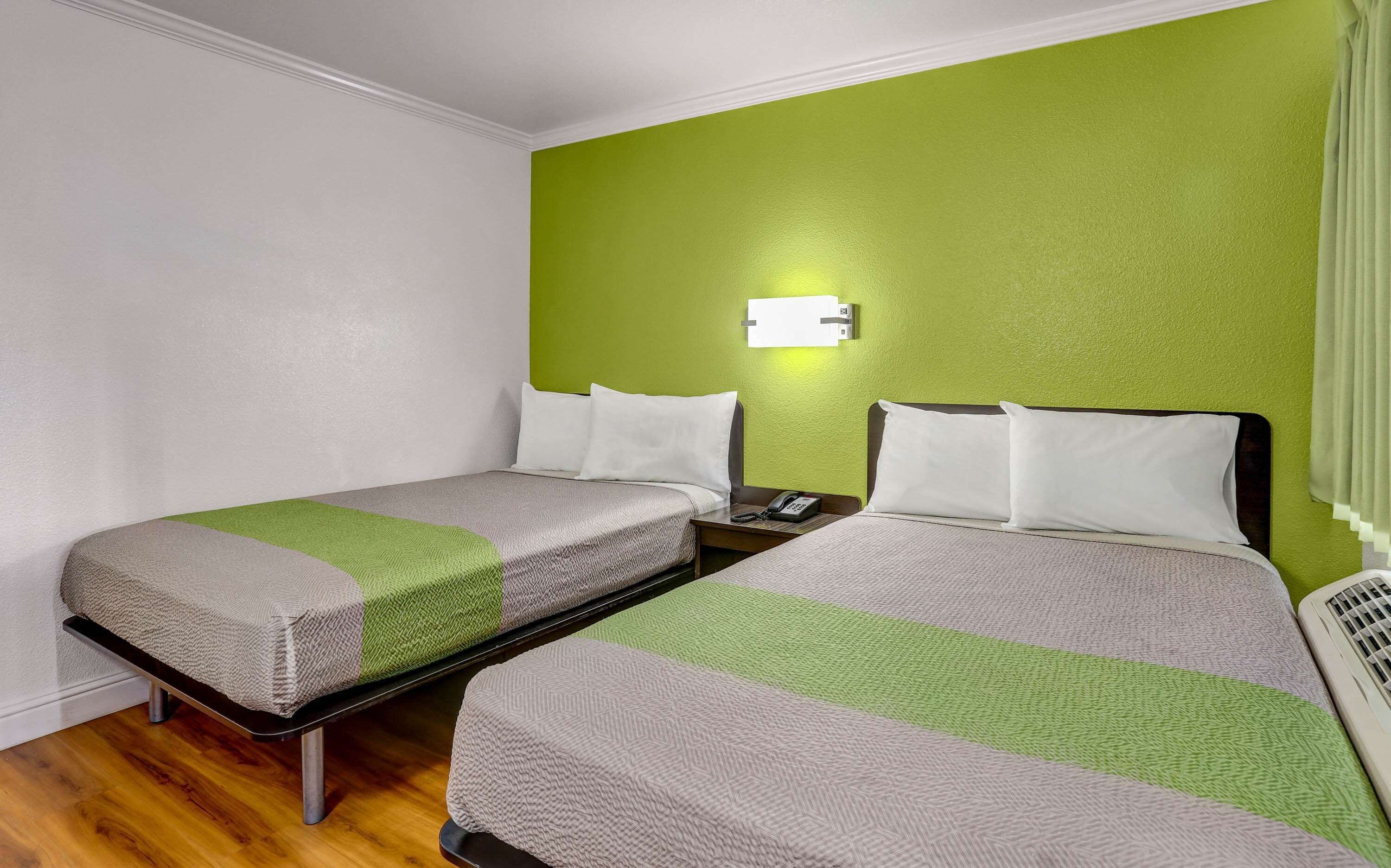 Ilmainen Wi-Fi, vuodevaatteet, pääsy pyörätuolilla