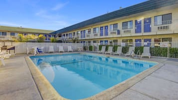 Seasonal outdoor pool