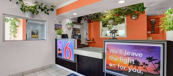 Motel 6 King City, CA