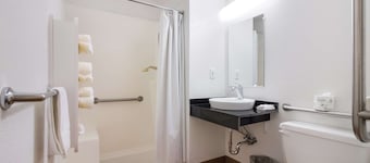 Motel 6 Moses Lake, WA