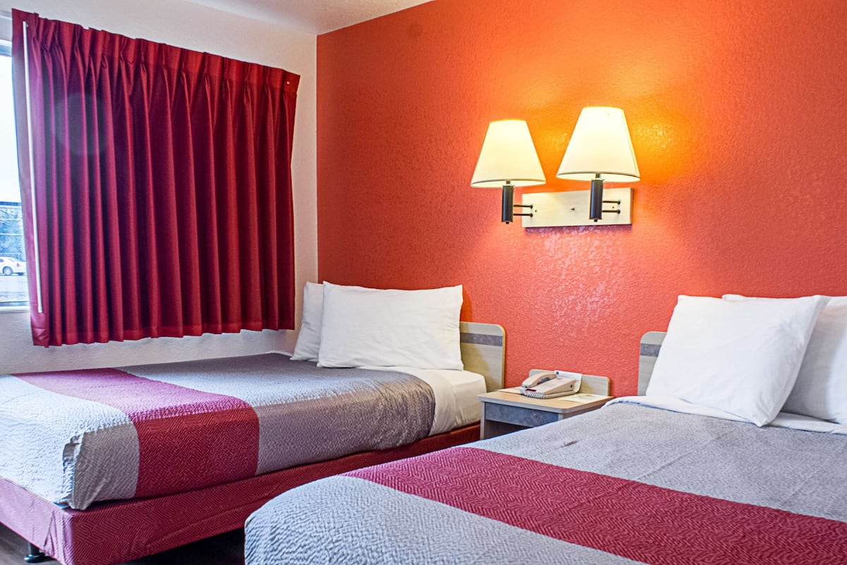 Wi-Fi gratuit, draps fournis