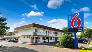 Exterior - Motel 6 Kalispell, MT (Kalispell)