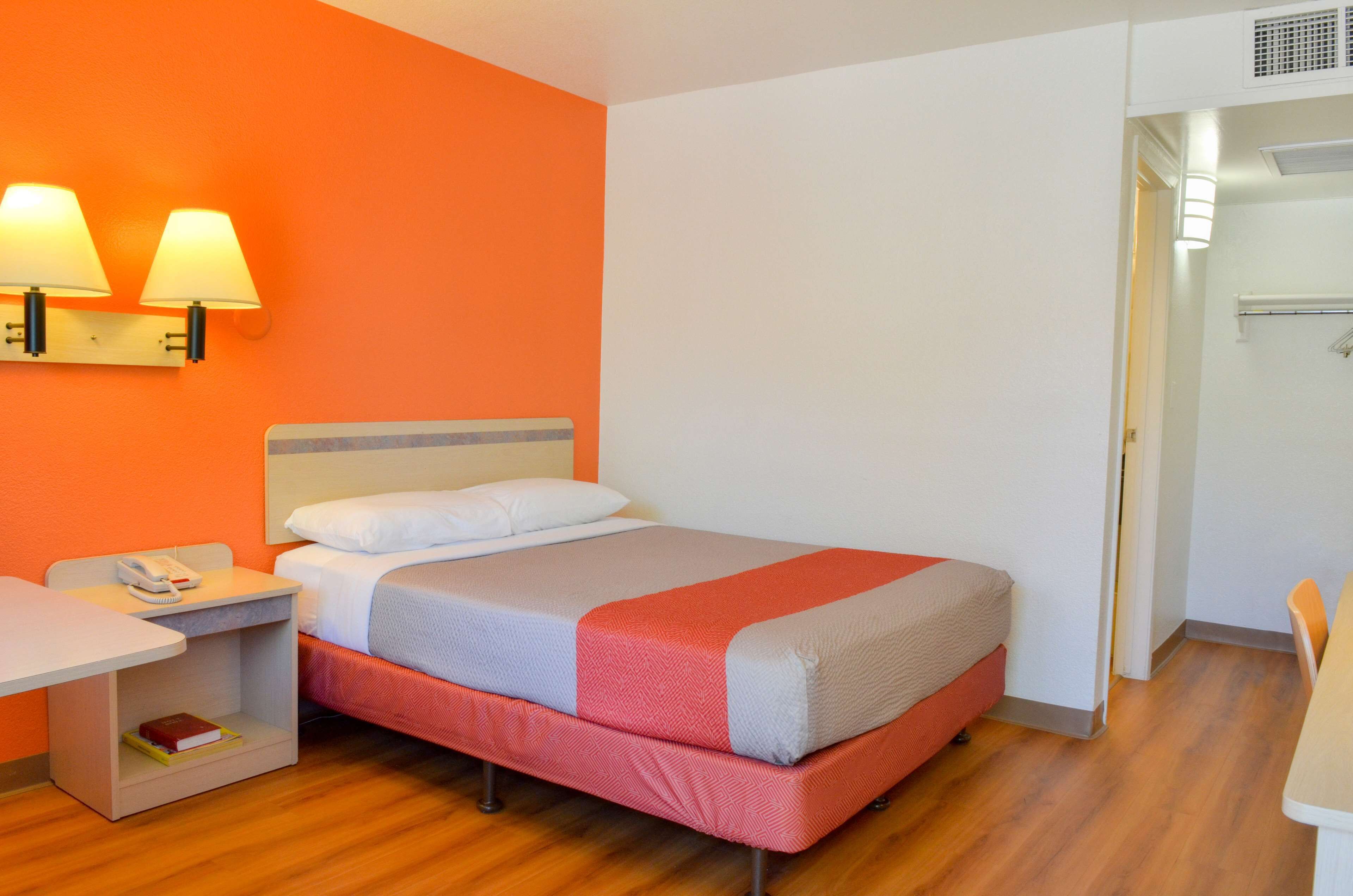 Ilmainen Wi-Fi, vuodevaatteet