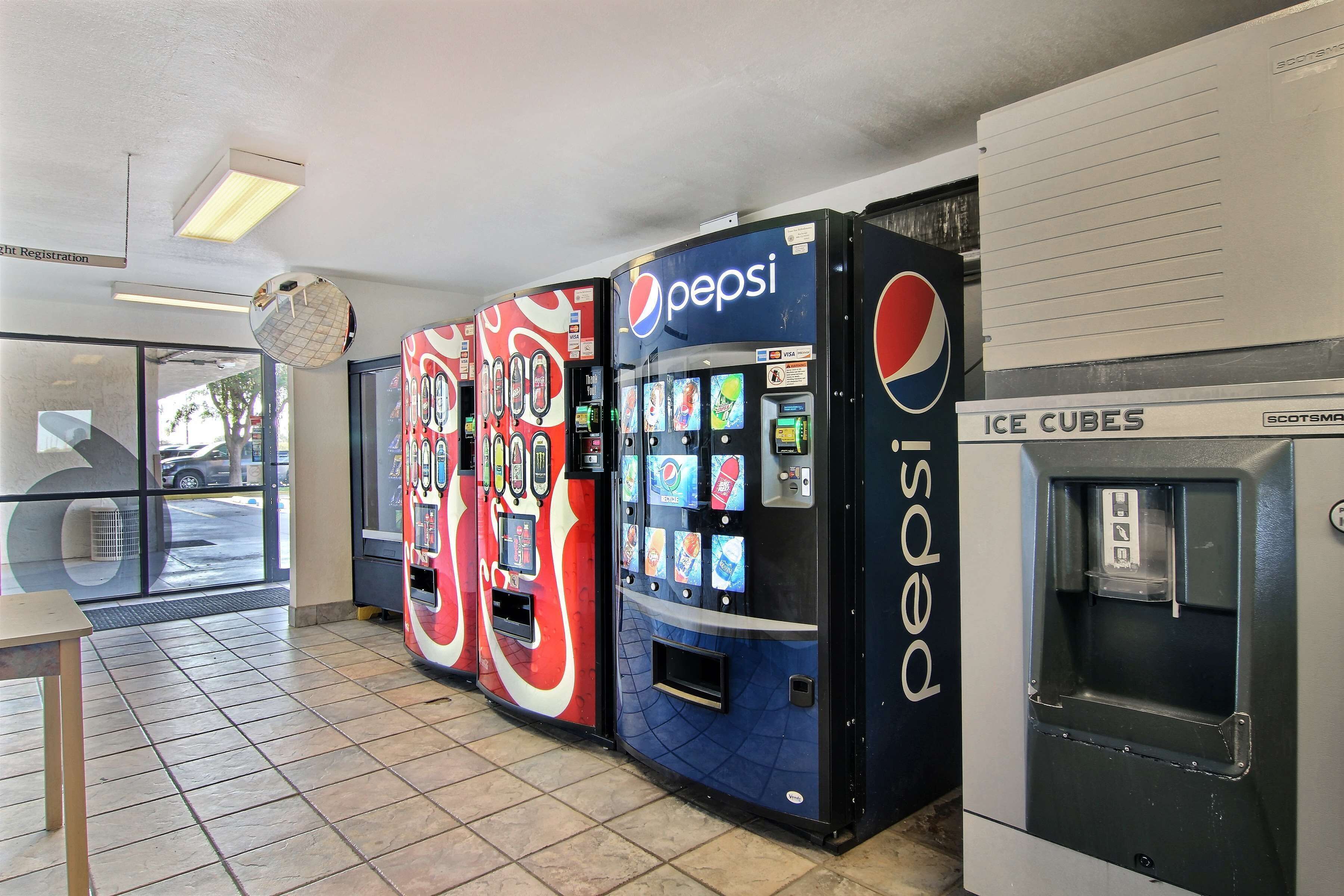 Vending machine