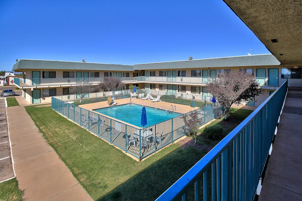 Motel 6 Douglas, Az