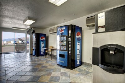 Park Inn by Radisson, Wells