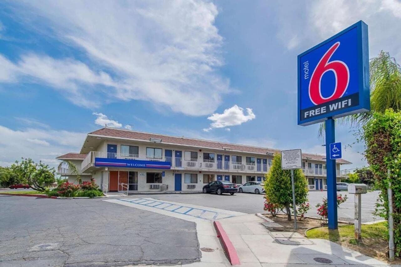 Photo - Bakersfield Inn