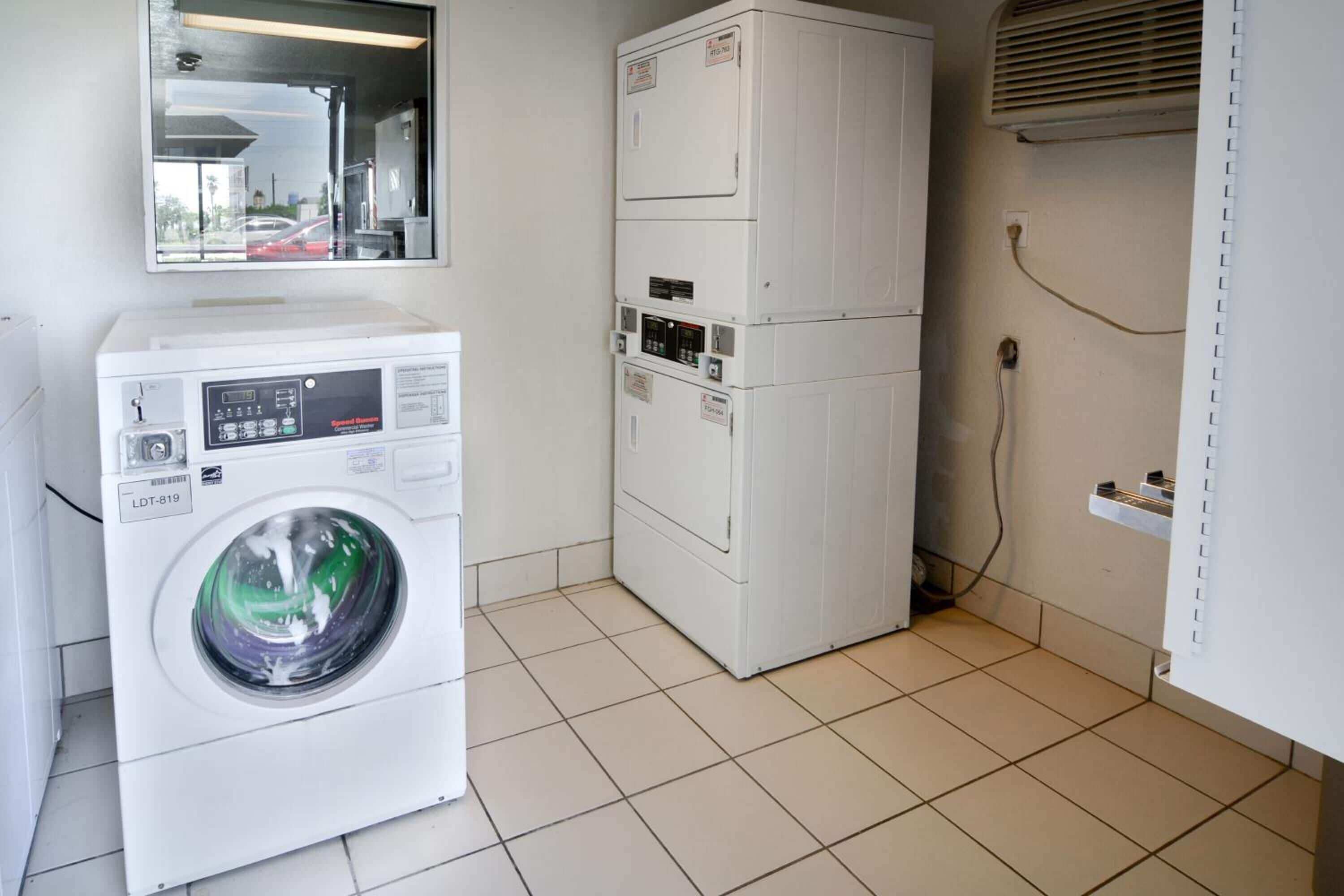 Photo - Motel 6-Galveston, TX