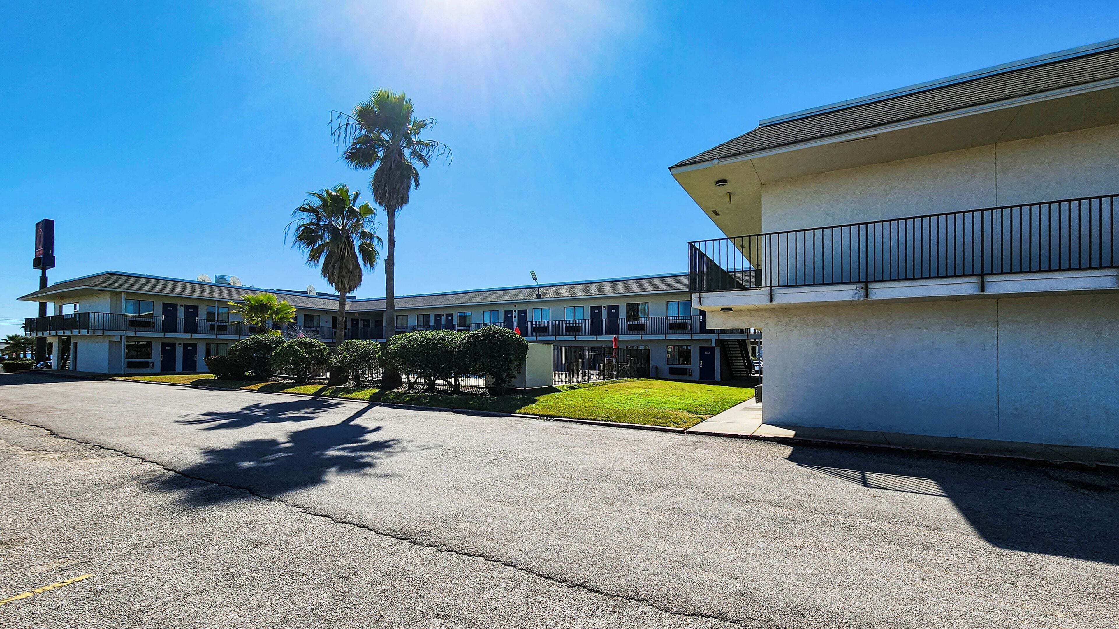 Photo - Motel 6-Galveston, TX