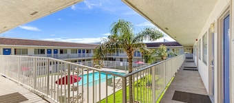 Motel 6 Phoenix North - Bell Road