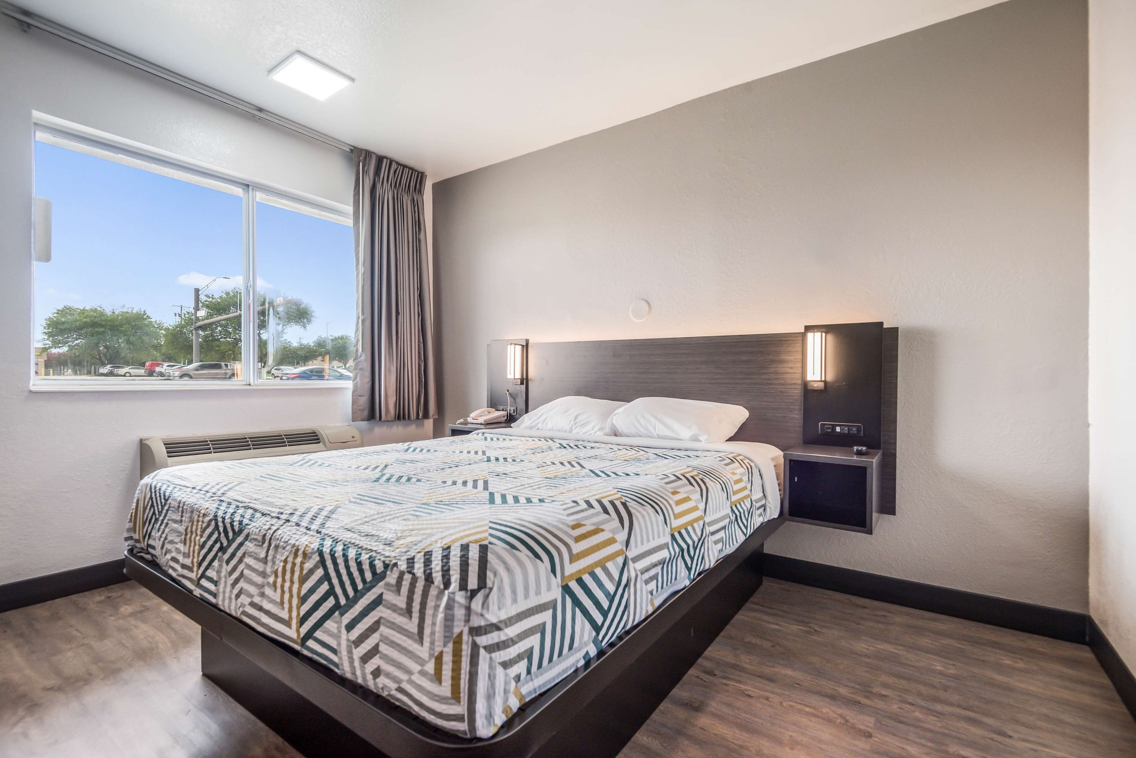 Wi-fi (inkludert) og sengetøy