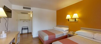 Motel 6 Weed - Mount Shasta