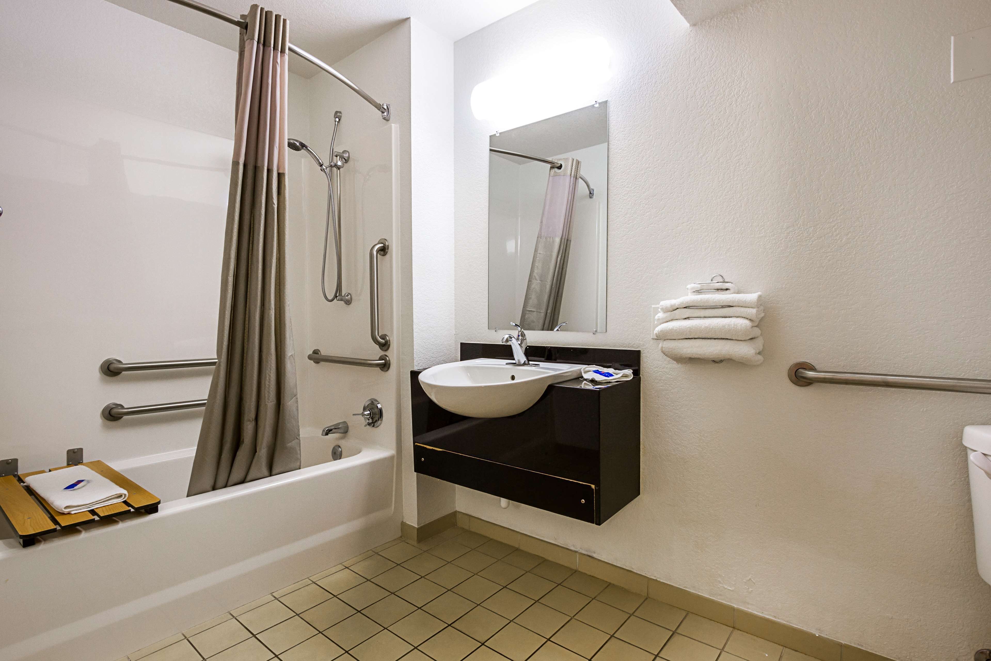 Baño para personas con discapacidad