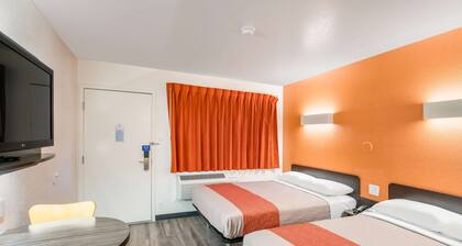 Motel 6 Williams, CA