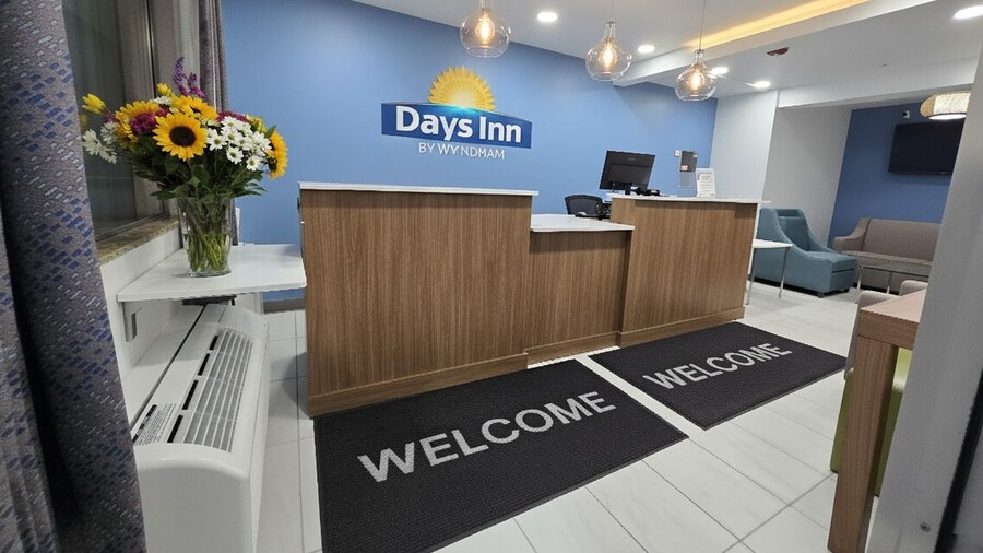 Days Inn by Wyndham Rock Springs