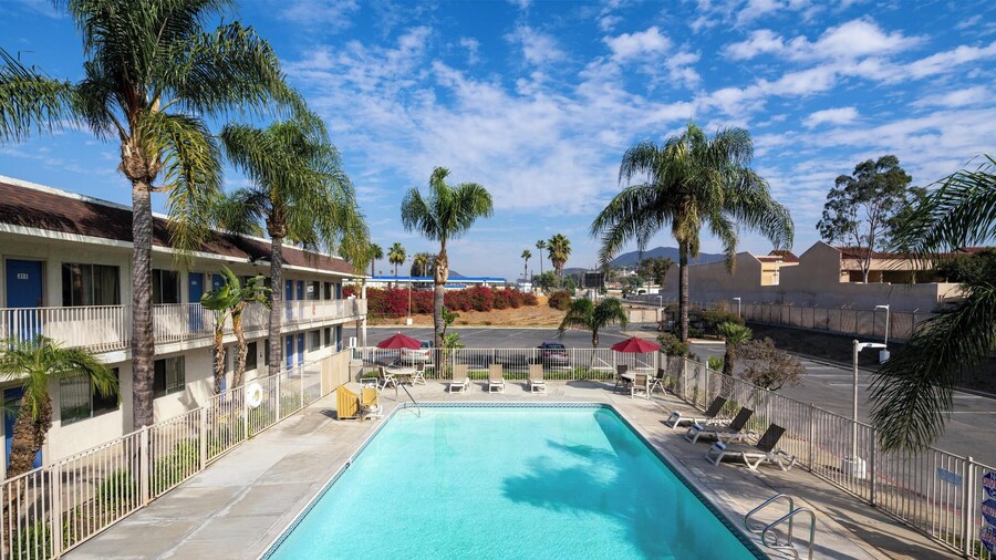 Motel 6 Riverside West - Jurupa Valley