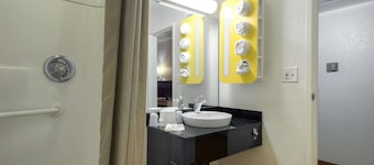 Motel 6 Riverside West - Jurupa Valley