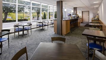 Desayuno continental incluido todos los días