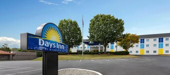 Days Inn by Wyndham Penn State