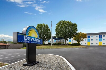 Days Inn by Wyndham Penn State