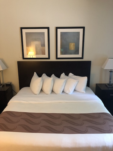 Days Inn by Wyndham Penn State