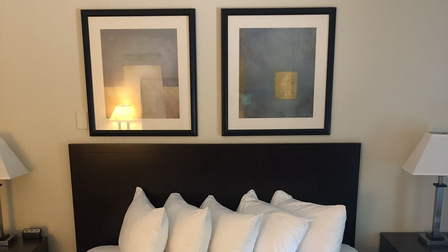 Days Inn by Wyndham Penn State