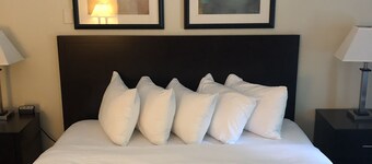 Days Inn by Wyndham Penn State