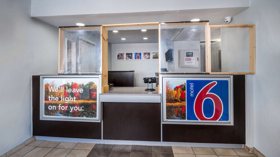 Motel 6 Sandston, VA - Richmond, Va