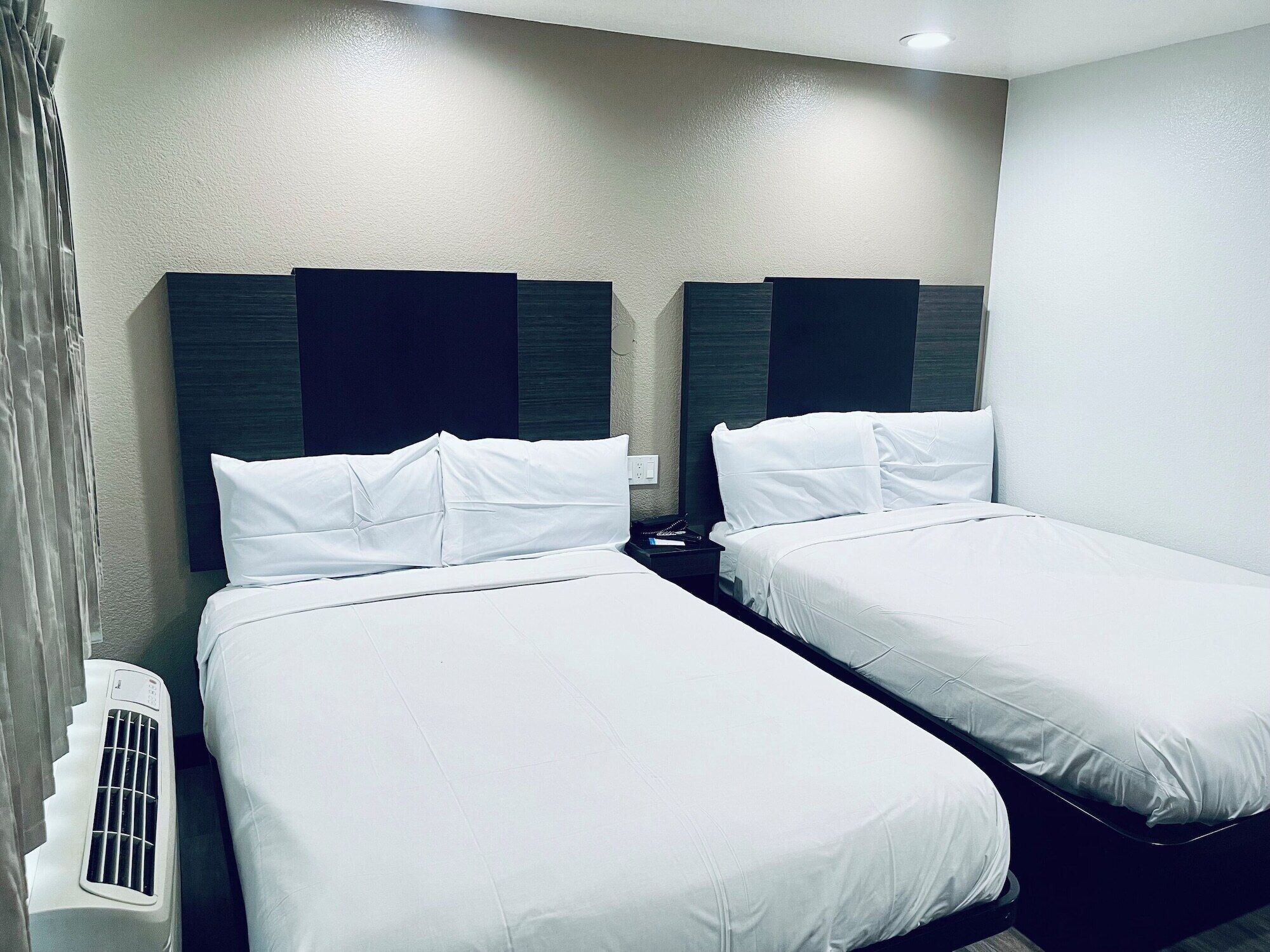 Free WiFi, bed sheets, wheelchair access