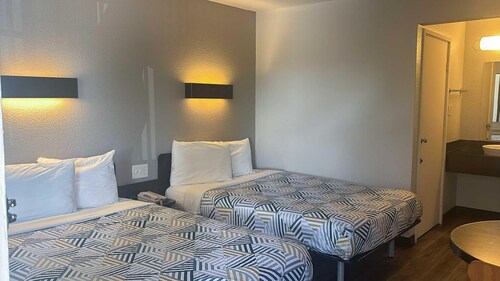 Motel 6 Watsonville, CA - Monterey Area