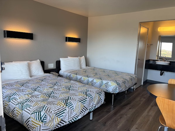 Free WiFi, bed sheets